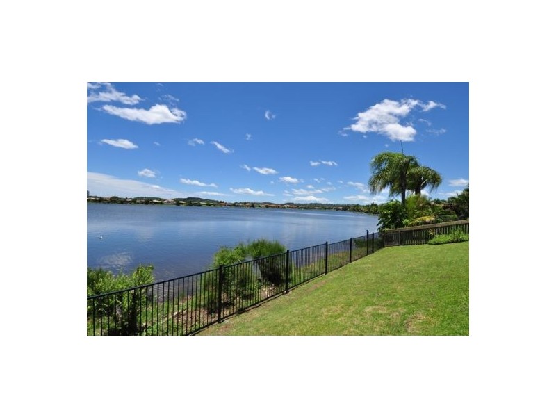 81 Cassowary Drive, Burleigh Waters QLD 4220