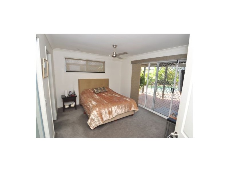 81 Cassowary Drive, Burleigh Waters QLD 4220