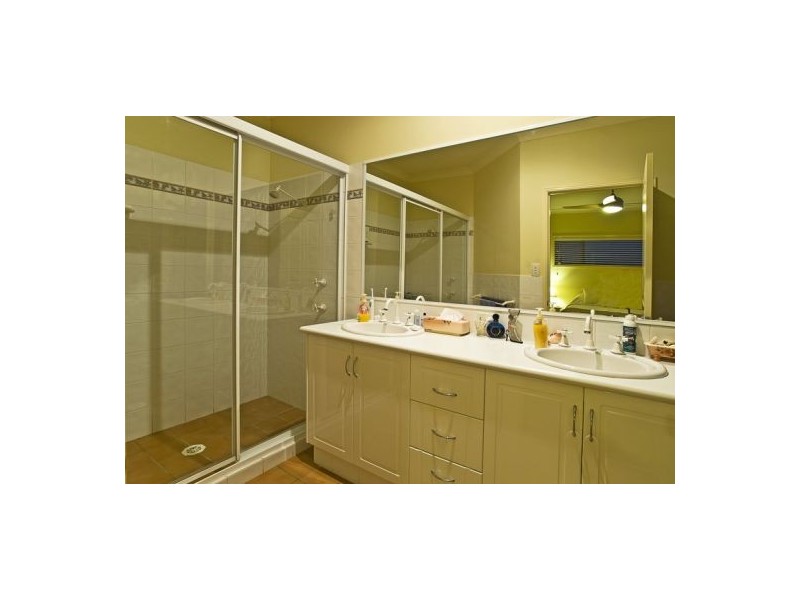 132 Dunlin Drive, Burleigh Waters QLD 4220