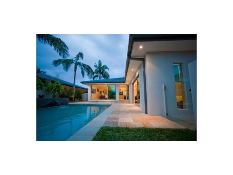 29 Bluejay Street, Burleigh Waters QLD 4220
