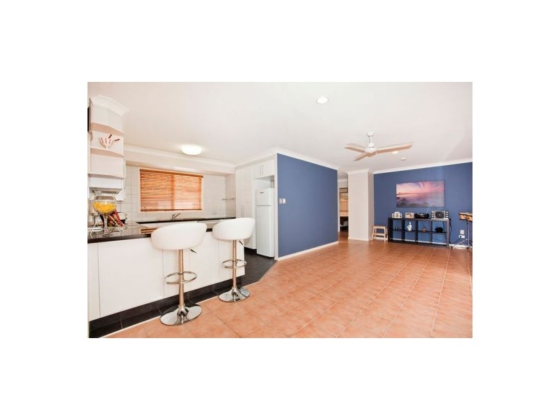 8 Casablanca Court, Burleigh Waters QLD 4220