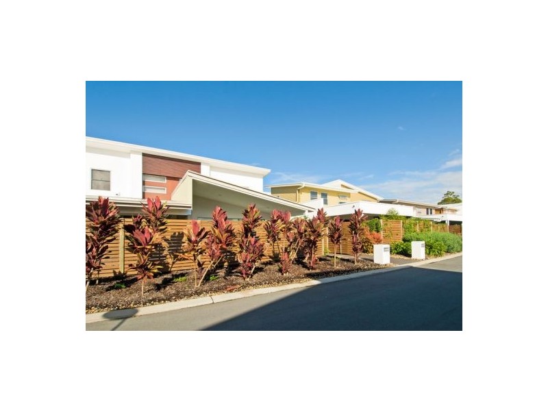 17 Lillie Street, Burleigh Waters QLD 4220