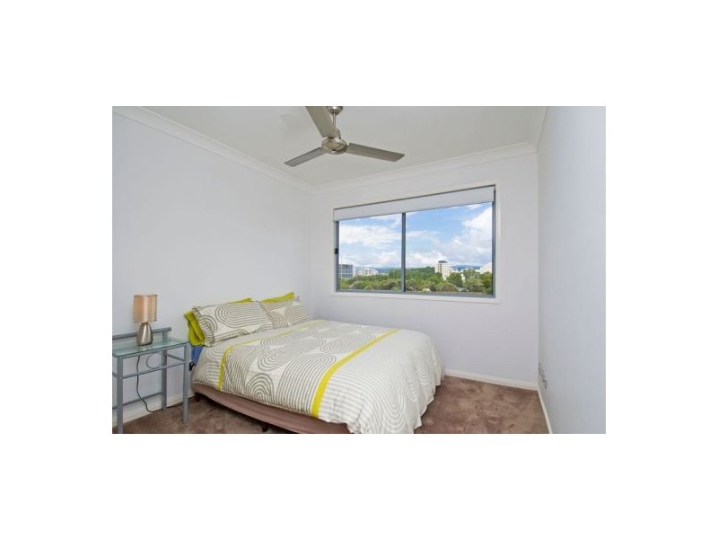 17 Lillie Street, Burleigh Waters QLD 4220