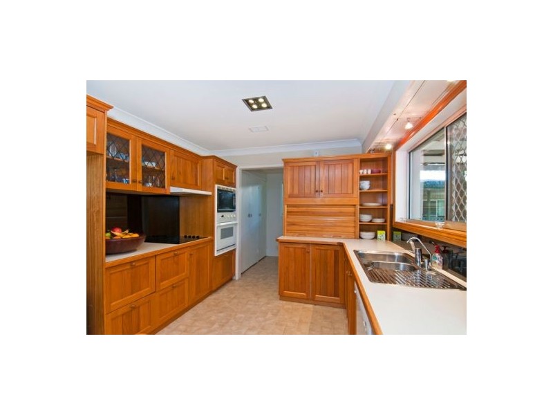 13 Ladds Ridge Road, Burleigh Heads QLD 4220