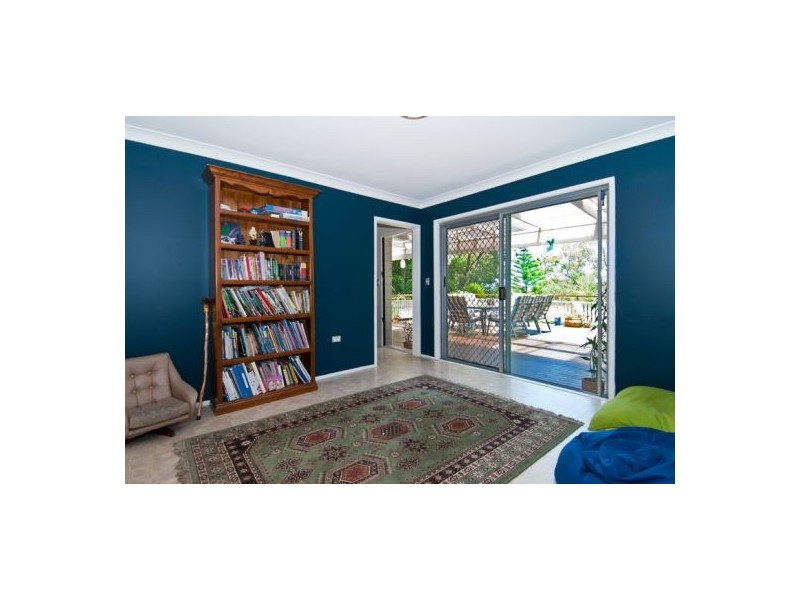 13 Ladds Ridge Road, Burleigh Heads QLD 4220