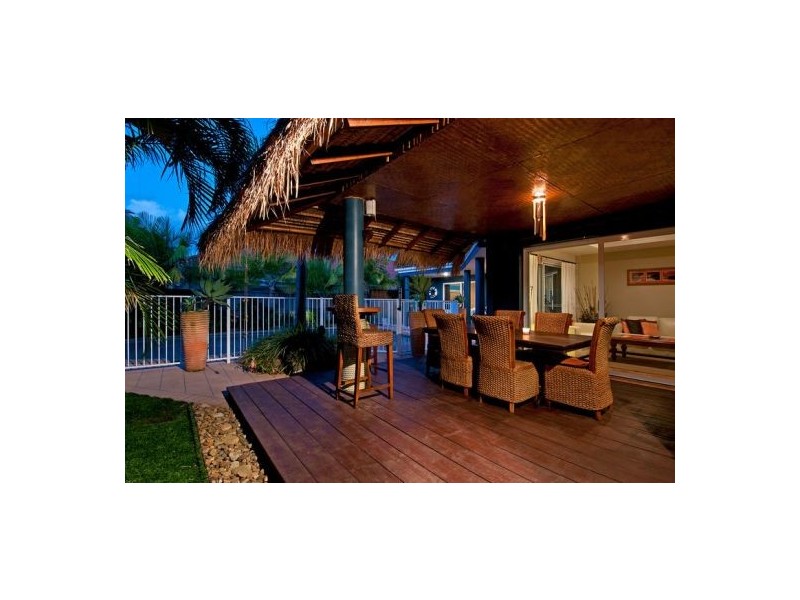 22 Tropicana Circuit, Burleigh Waters QLD 4220