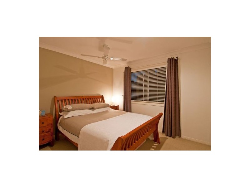 22 Tropicana Circuit, Burleigh Waters QLD 4220