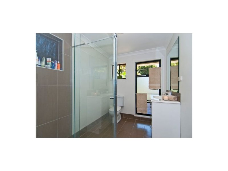 37 Burleigh Street, Burleigh Heads QLD 4220