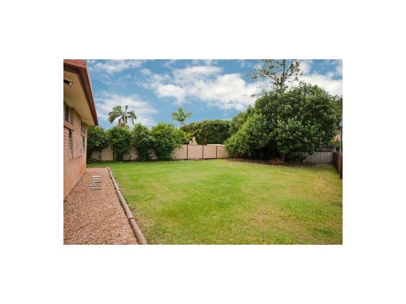 88 Acanthus Avenue, Burleigh Heads QLD 4220