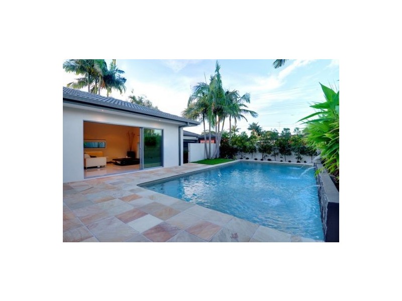 29 Bluejay Street, Burleigh Waters QLD 4220