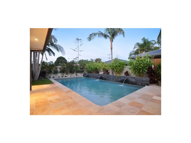 29 Bluejay Street, Burleigh Waters QLD 4220