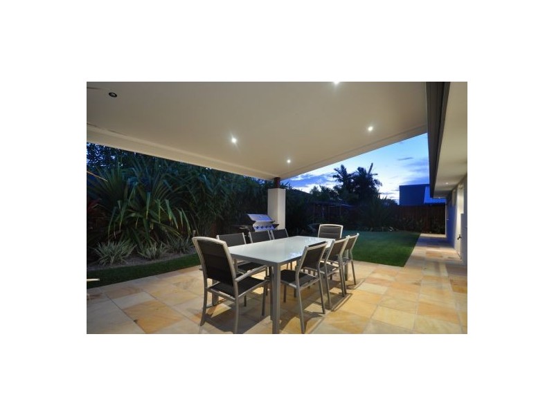 29 Bluejay Street, Burleigh Waters QLD 4220