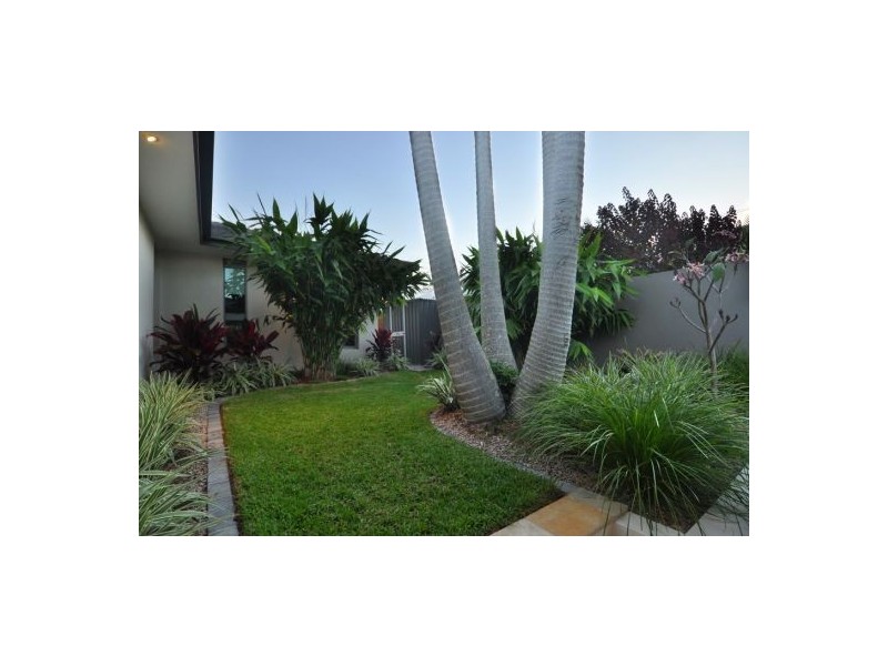 29 Bluejay Street, Burleigh Waters QLD 4220