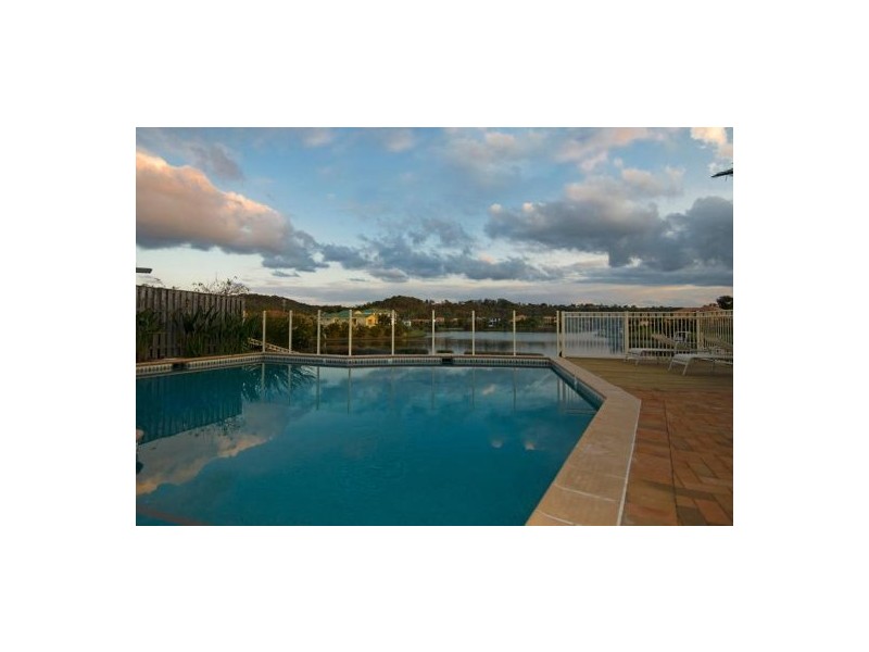 18/36 Beachcomber Court, Burleigh Waters QLD 4220