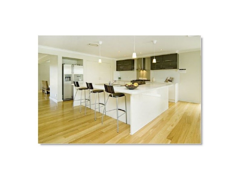 7 St Helens Court, Burleigh Waters QLD 4220