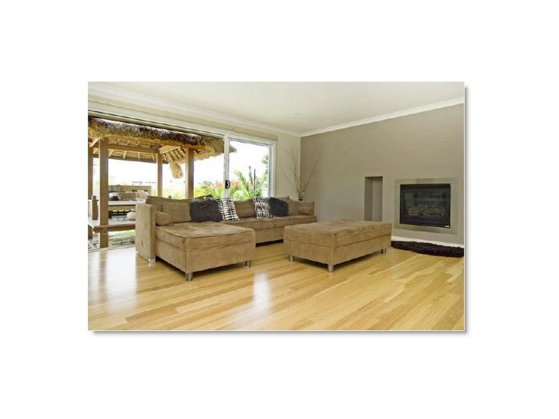 7 St Helens Court, Burleigh Waters QLD 4220