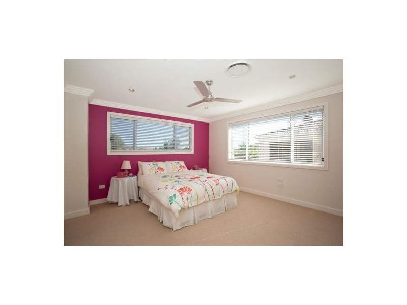 Burleigh Waters QLD 4220