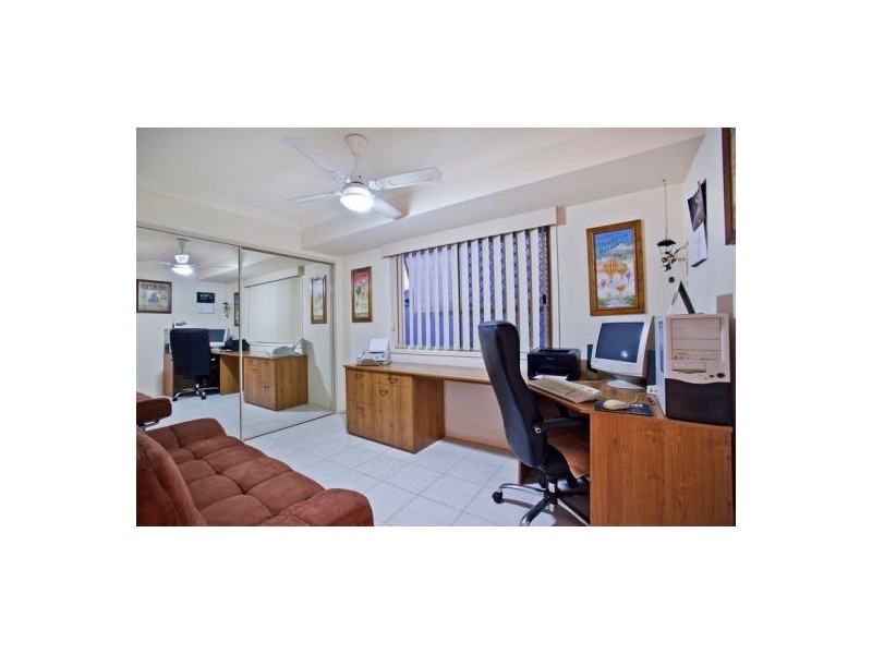 34 Islander Court, Burleigh Waters QLD 4220