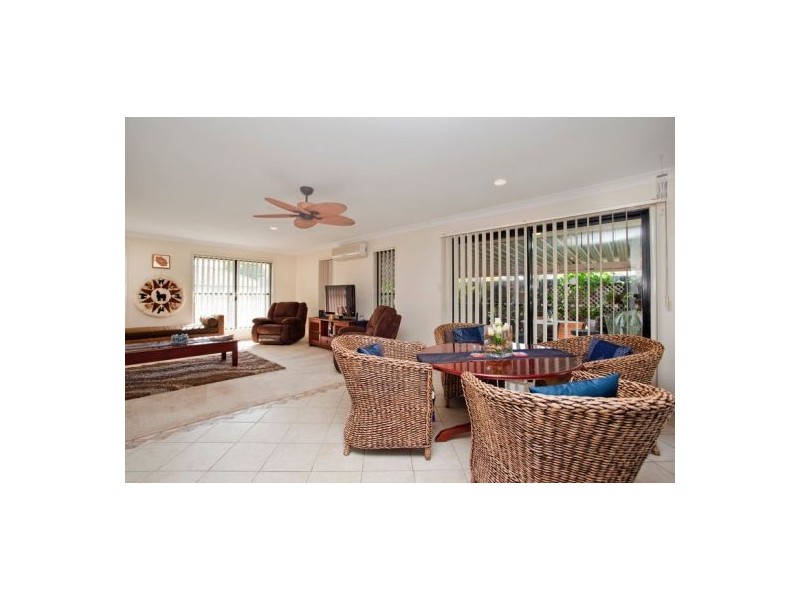 29 Seville Circuit, Burleigh Waters QLD 4220