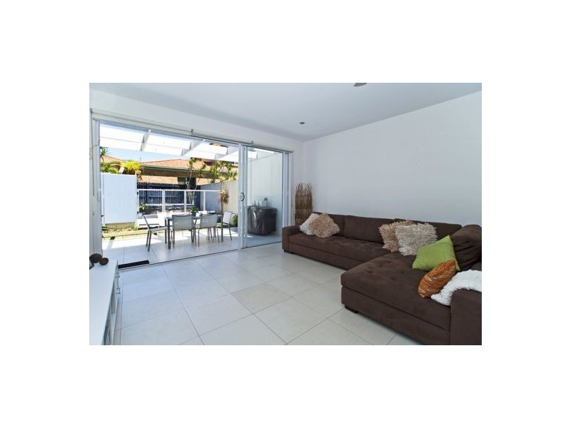 1/1874 Gold Coast Highway, Burleigh Heads QLD 4220