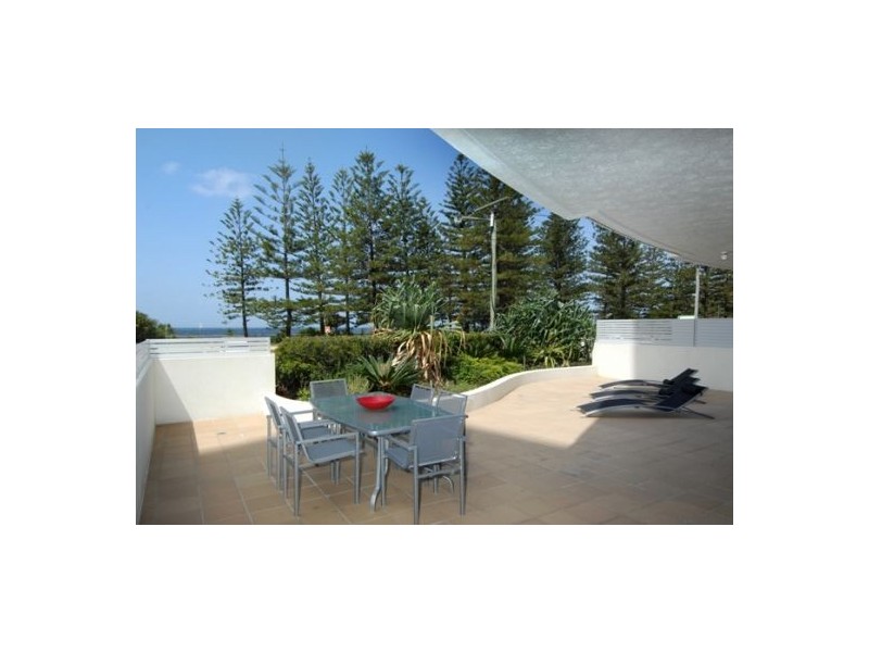 1/112 The Esplanade, Burleigh Heads QLD 4220