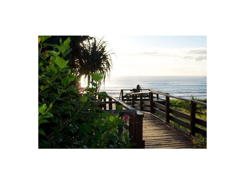 2291 Gold Coast Highway, Mermaid Beach QLD 4218