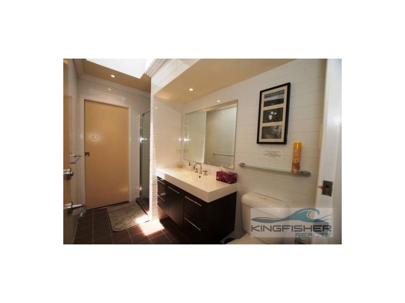 24 Lemana Lane, Burleigh Heads QLD 4220