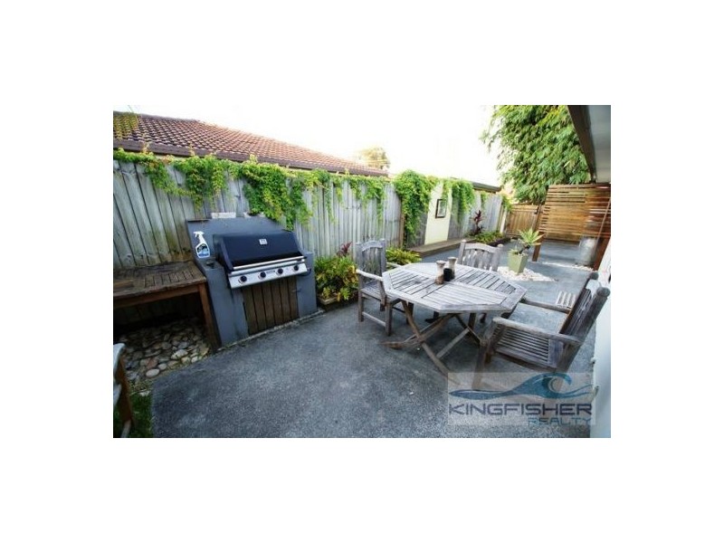 24 Lemana Lane, Burleigh Heads QLD 4220