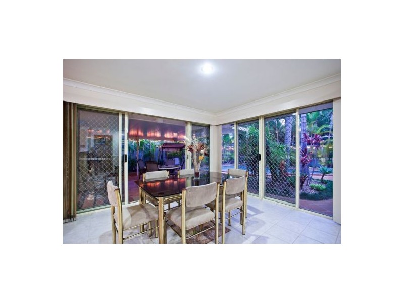 34 Islander Court, Burleigh Waters QLD 4220
