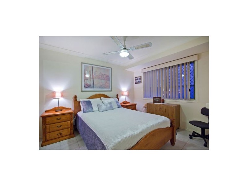34 Islander Court, Burleigh Waters QLD 4220