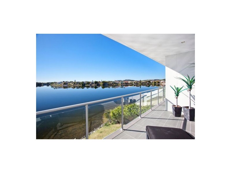 1 Washington Court, Varsity Lakes QLD 4227