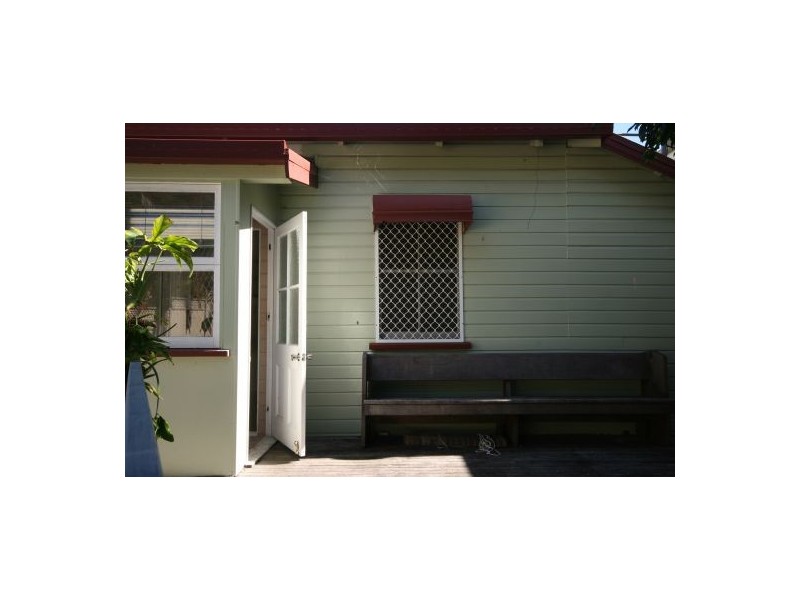 19 Hayle Street, Burleigh Heads QLD 4220