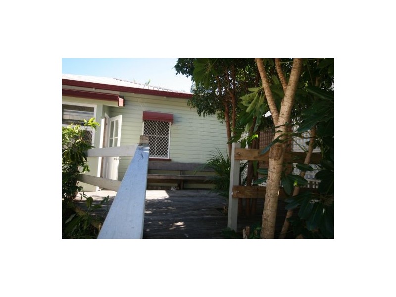 19 Hayle Street, Burleigh Heads QLD 4220