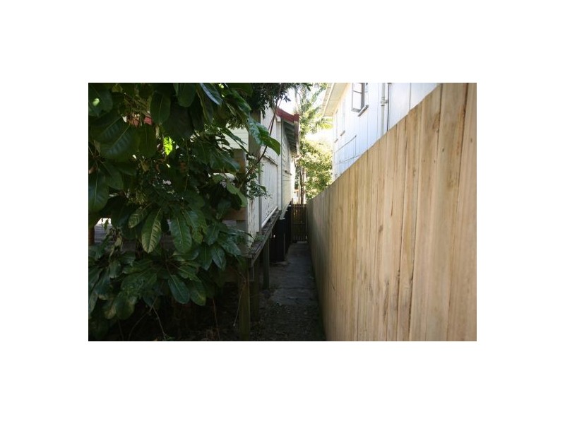 19 Hayle Street, Burleigh Heads QLD 4220