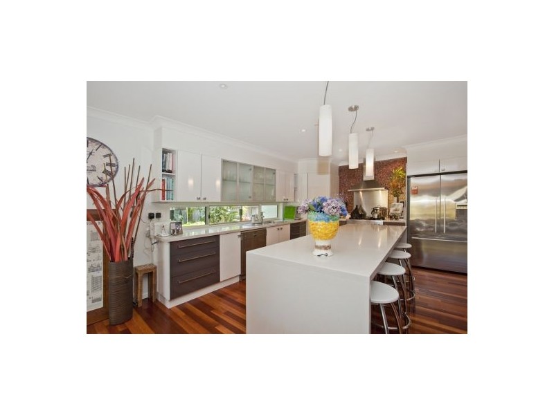 9 Sandpiper Drive, Burleigh Heads QLD 4220