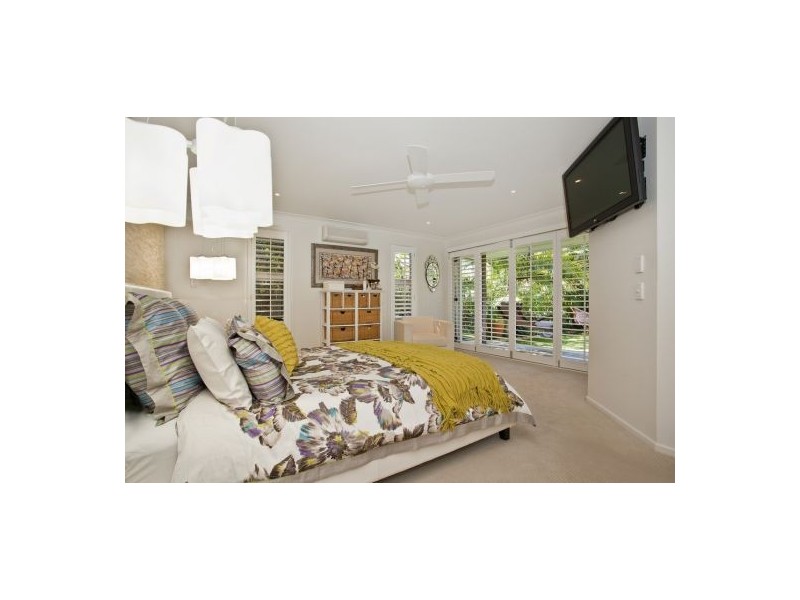 9 Sandpiper Drive, Burleigh Heads QLD 4220