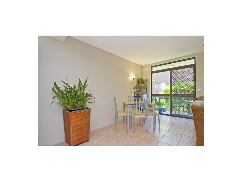 3 / 30 Burleigh street, Burleigh Heads QLD 4220