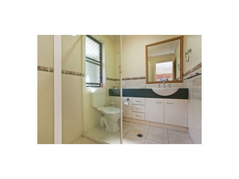 24 Seville Circuit, Burleigh Waters QLD 4220