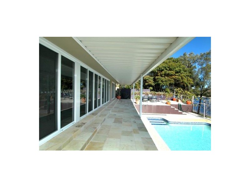 64 Jabiru Avenue, Burleigh Waters QLD 4220