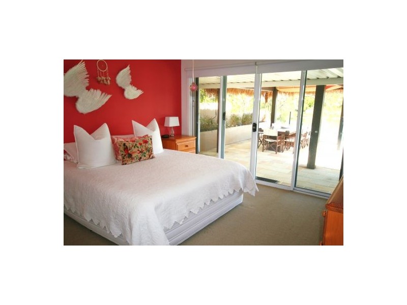 64 Jabiru Avenue, Burleigh Waters QLD 4220