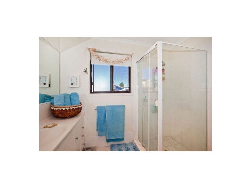 2/52 Albatross Avenue, Mermaid Beach QLD 4218