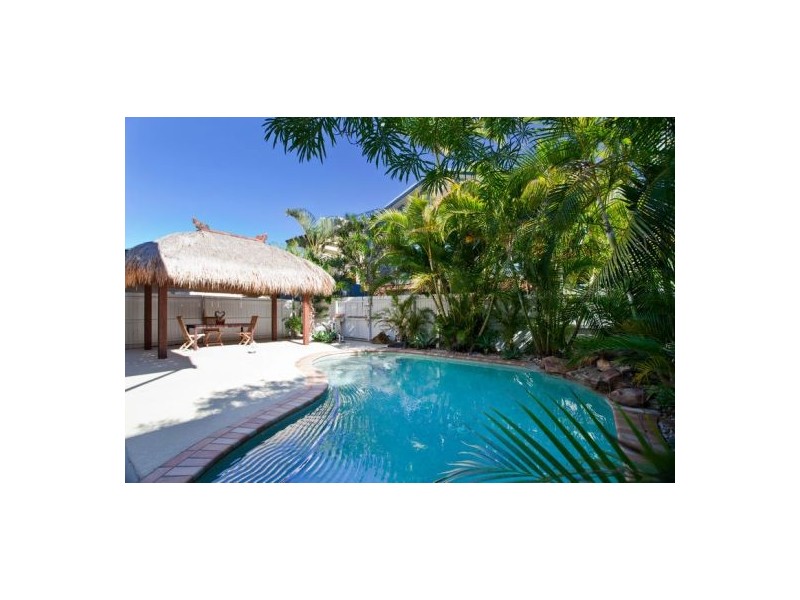 2/52 Albatross Avenue, Mermaid Beach QLD 4218