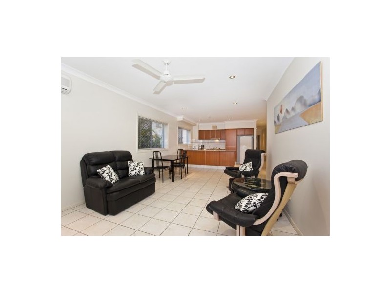 2/22 Burleigh Street, Burleigh Heads QLD 4220
