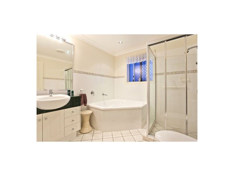 2/22 Burleigh Street, Burleigh Heads QLD 4220