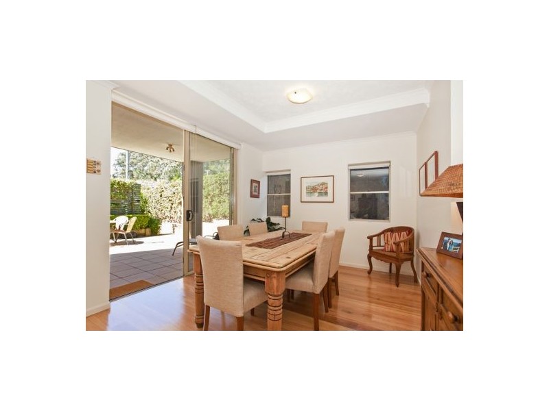 3/4 Park Avenue, Burleigh Heads QLD 4220