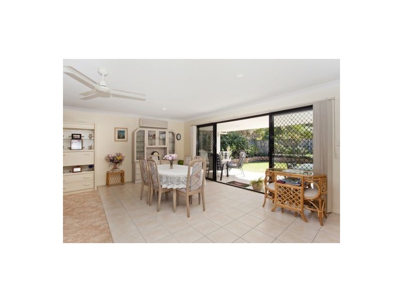 24 Seville Circuit, Burleigh Waters QLD 4220