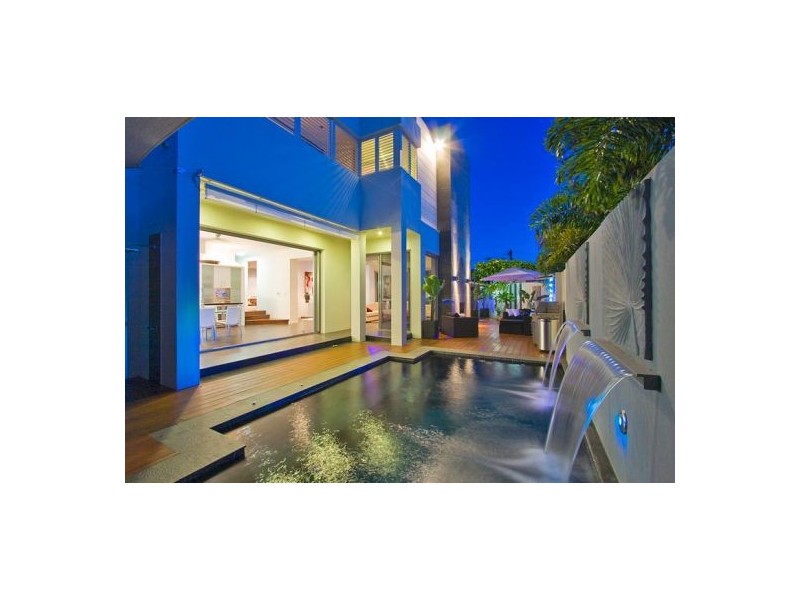 23 Messines Crescent, Miami QLD 4220