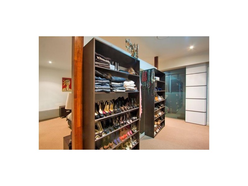 23 Messines Crescent, Miami QLD 4220