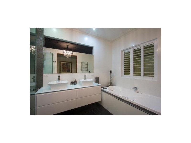 23 Messines Crescent, Miami QLD 4220