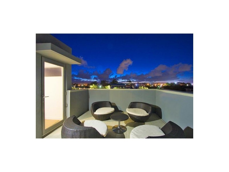 23 Messines Crescent, Miami QLD 4220